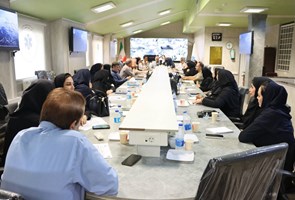 بررسی-چالش‌های-انتقال-و-اعزام-بیماران-در-نشست-مترون‌ها-و-سوپروایزرین-بیمارستان‌های-سطح-استان-با-حضور-رئیس-اورژانس-آذربایجان-غربی